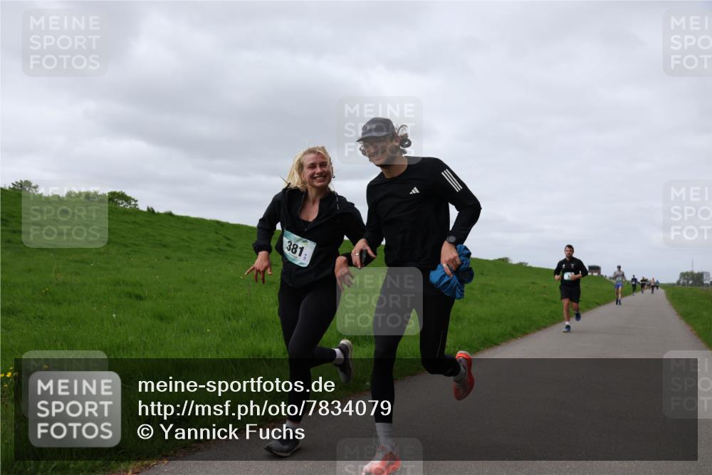 04.05.2025 - 8. Wedeler Halbmarathon Yannick Fuchs http://msf.ph/oto/7834079 04.05.2025 11:43:06 Laufen 381 meine-sportfotos.de