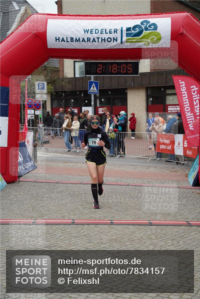 04.05.2025 - 8. Wedeler Halbmarathon Felixshl http://msf.ph/oto/7834157 04.05.2025 12:18:03 Ziel 70 meine-sportfotos.de