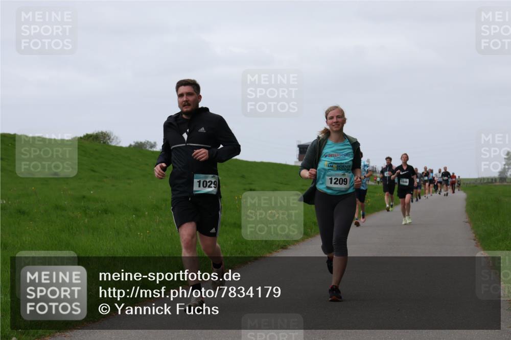 04.05.2025 - 8. Wedeler Halbmarathon Yannick Fuchs http://msf.ph/oto/7834179 04.05.2025 11:22:22 Laufen 1029, 24, 202, 1209, 1046, 1046 meine-sportfotos.de