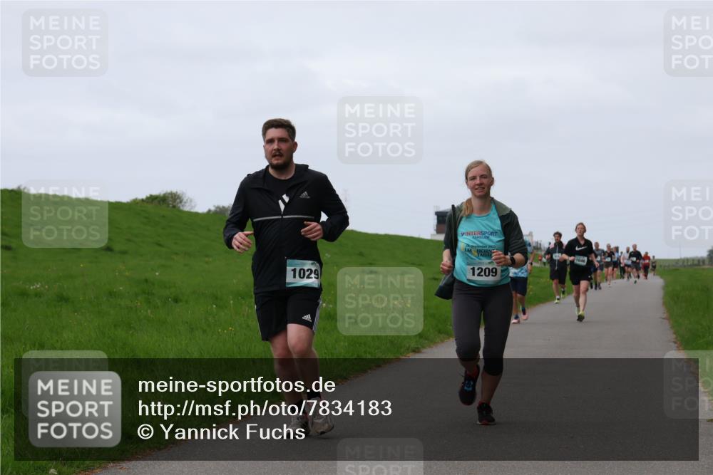 04.05.2025 - 8. Wedeler Halbmarathon Yannick Fuchs http://msf.ph/oto/7834183 04.05.2025 11:22:22 Laufen 1029, 24, 2023, 1209, 1046 meine-sportfotos.de