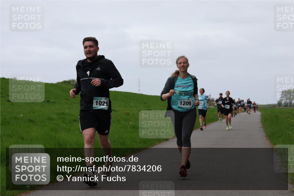 04.05.2025 - 8. Wedeler Halbmarathon Yannick Fuchs http://msf.ph/oto/7834206 04.05.2025 11:22:22 Laufen 1029, 24, 2023, 1209, 1091, 1046 meine-sportfotos.de