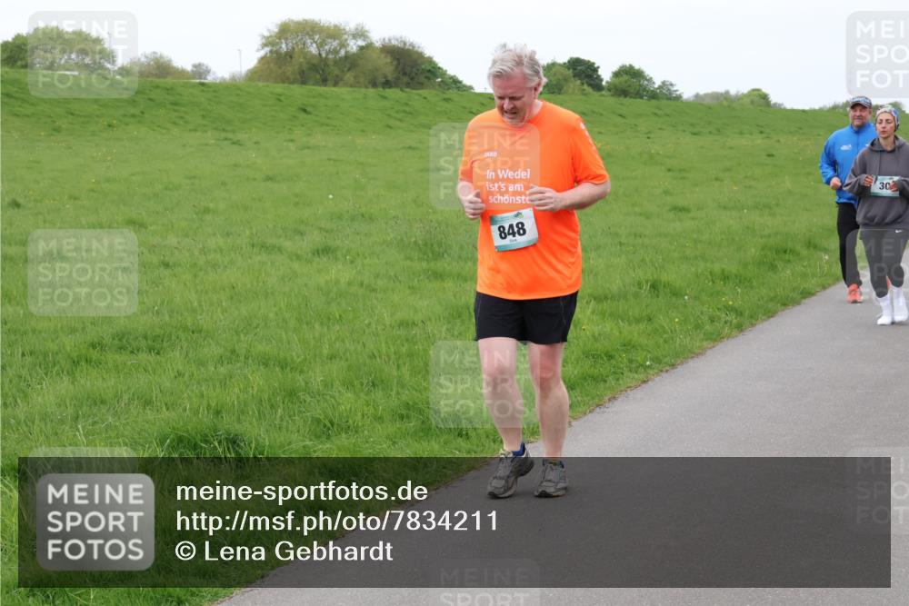 04.05.2025 - 8. Wedeler Halbmarathon Lena Gebhardt http://msf.ph/oto/7834211 04.05.2025 11:23:48 Laufen 848, 30 meine-sportfotos.de