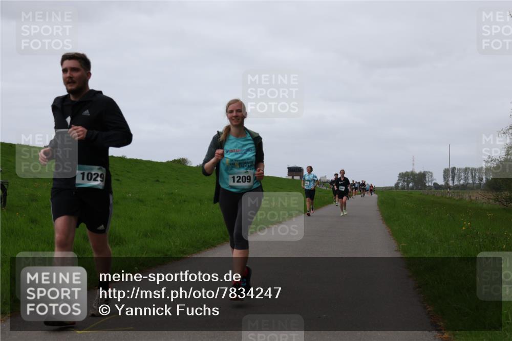 04.05.2025 - 8. Wedeler Halbmarathon Yannick Fuchs http://msf.ph/oto/7834247 04.05.2025 11:22:24 Laufen 1029, 24, 2023, 1209 meine-sportfotos.de