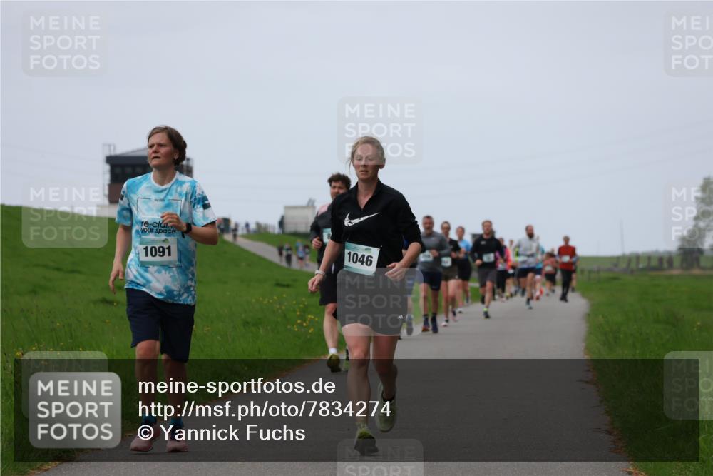 04.05.2025 - 8. Wedeler Halbmarathon Yannick Fuchs http://msf.ph/oto/7834274 04.05.2025 11:22:26 Laufen 1091, 1046 meine-sportfotos.de