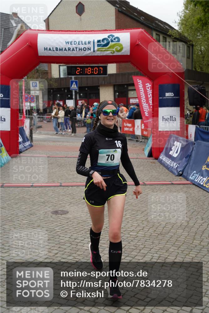04.05.2025 - 8. Wedeler Halbmarathon Felixshl http://msf.ph/oto/7834278 04.05.2025 12:18:05 Ziel 70 meine-sportfotos.de