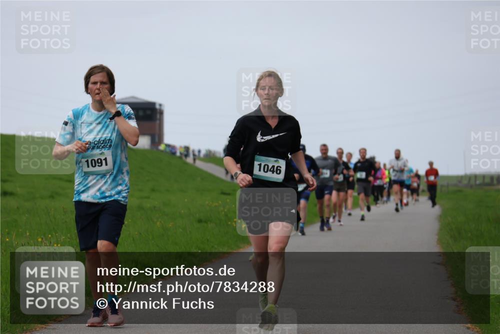 04.05.2025 - 8. Wedeler Halbmarathon Yannick Fuchs http://msf.ph/oto/7834288 04.05.2025 11:22:26 Laufen 1091, 1046 meine-sportfotos.de