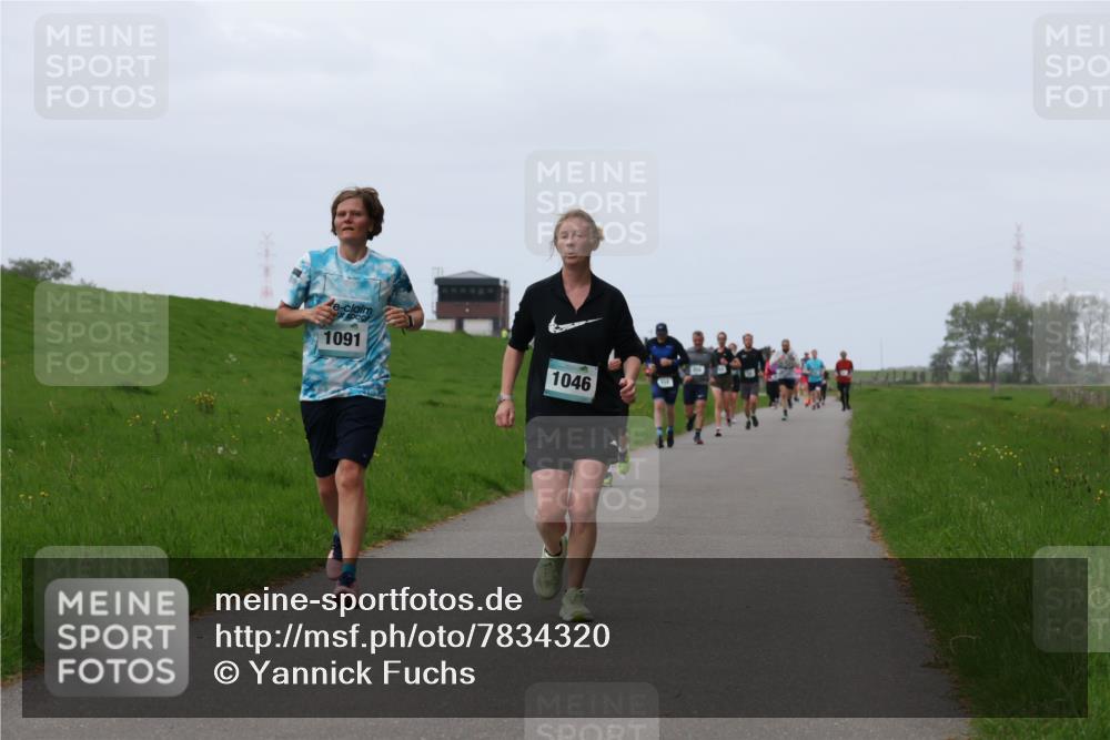 04.05.2025 - 8. Wedeler Halbmarathon Yannick Fuchs http://msf.ph/oto/7834320 04.05.2025 11:22:28 Laufen 1091, 1046 meine-sportfotos.de