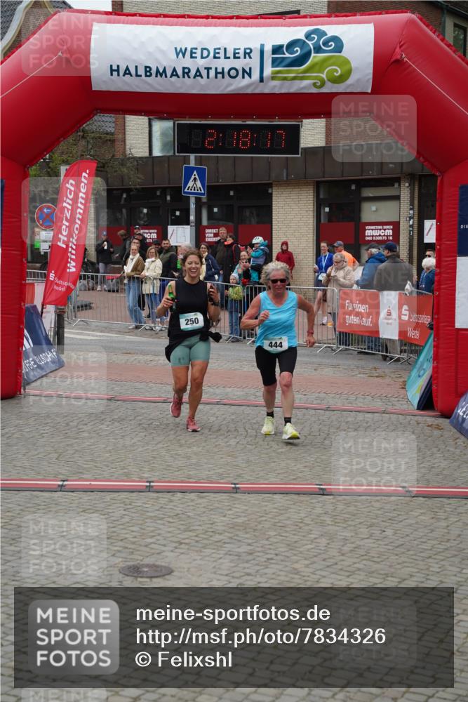 04.05.2025 - 8. Wedeler Halbmarathon Felixshl http://msf.ph/oto/7834326 04.05.2025 12:18:14 Ziel 250, 444 meine-sportfotos.de