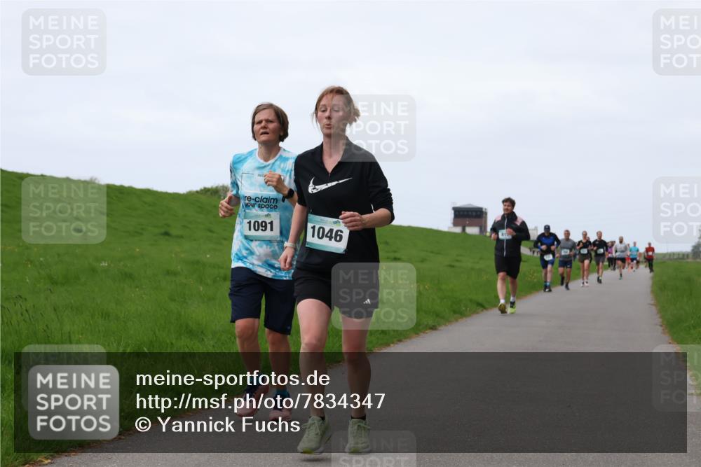 04.05.2025 - 8. Wedeler Halbmarathon Yannick Fuchs http://msf.ph/oto/7834347 04.05.2025 11:22:30 Laufen 1091, 1046 meine-sportfotos.de