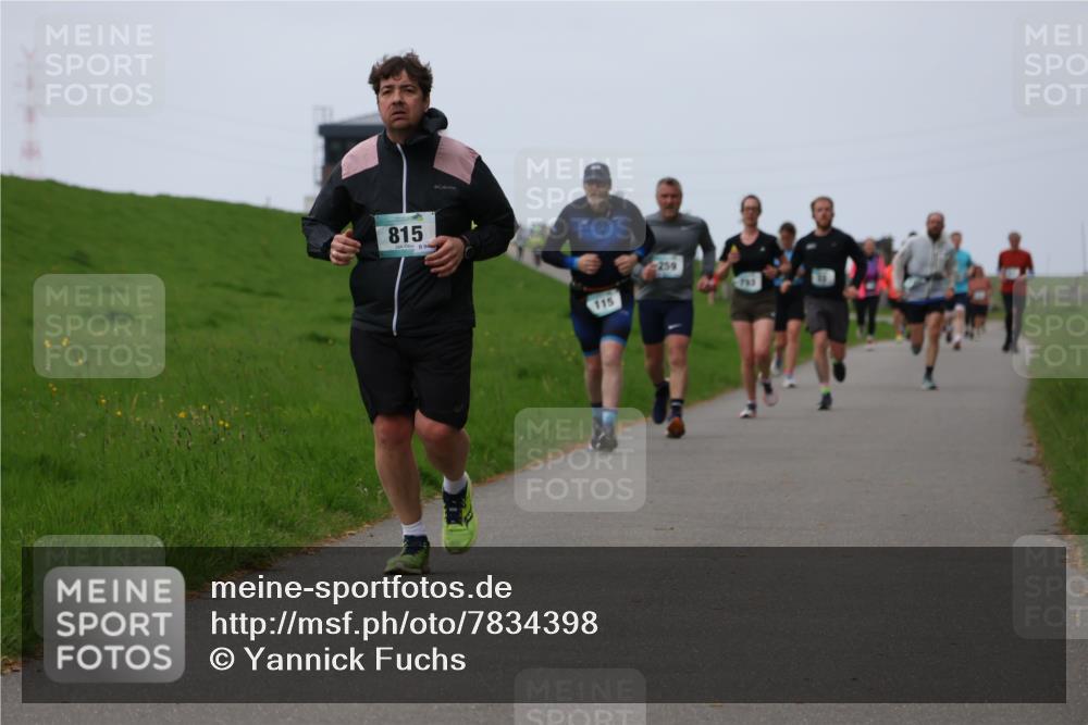 04.05.2025 - 8. Wedeler Halbmarathon Yannick Fuchs http://msf.ph/oto/7834398 04.05.2025 11:22:33 Laufen 815, 115, 259 meine-sportfotos.de