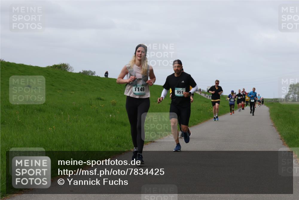 04.05.2025 - 8. Wedeler Halbmarathon Yannick Fuchs http://msf.ph/oto/7834425 04.05.2025 11:43:25 Laufen 1149, 951 meine-sportfotos.de