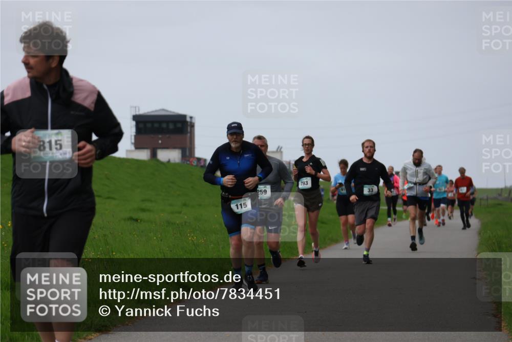 04.05.2025 - 8. Wedeler Halbmarathon Yannick Fuchs http://msf.ph/oto/7834451 04.05.2025 11:22:35 Laufen 815, 115, 259, 793, 33 meine-sportfotos.de