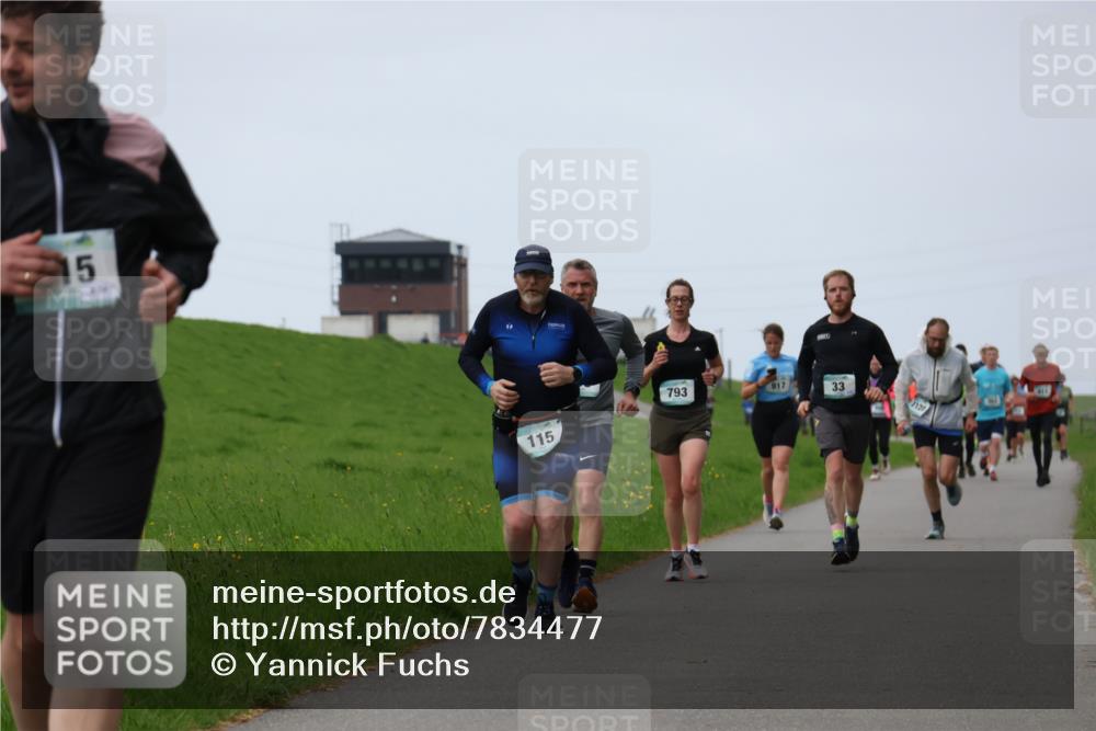 04.05.2025 - 8. Wedeler Halbmarathon Yannick Fuchs http://msf.ph/oto/7834477 04.05.2025 11:22:36 Laufen 15, 115, 793, 917, 33 meine-sportfotos.de