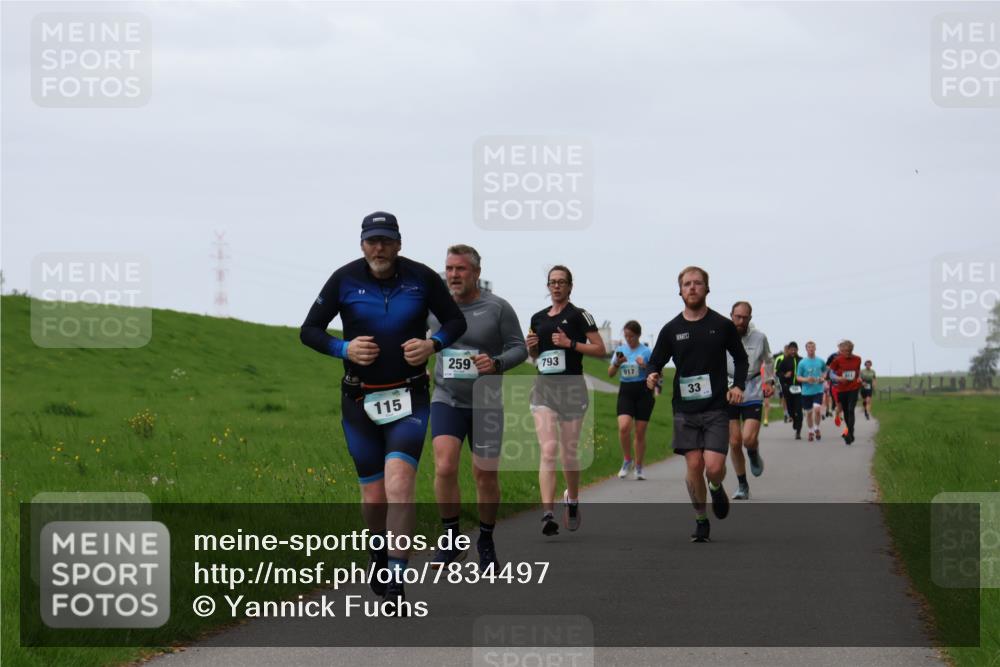 04.05.2025 - 8. Wedeler Halbmarathon Yannick Fuchs http://msf.ph/oto/7834497 04.05.2025 11:22:40 Laufen 259, 115, 793, 917, 33 meine-sportfotos.de