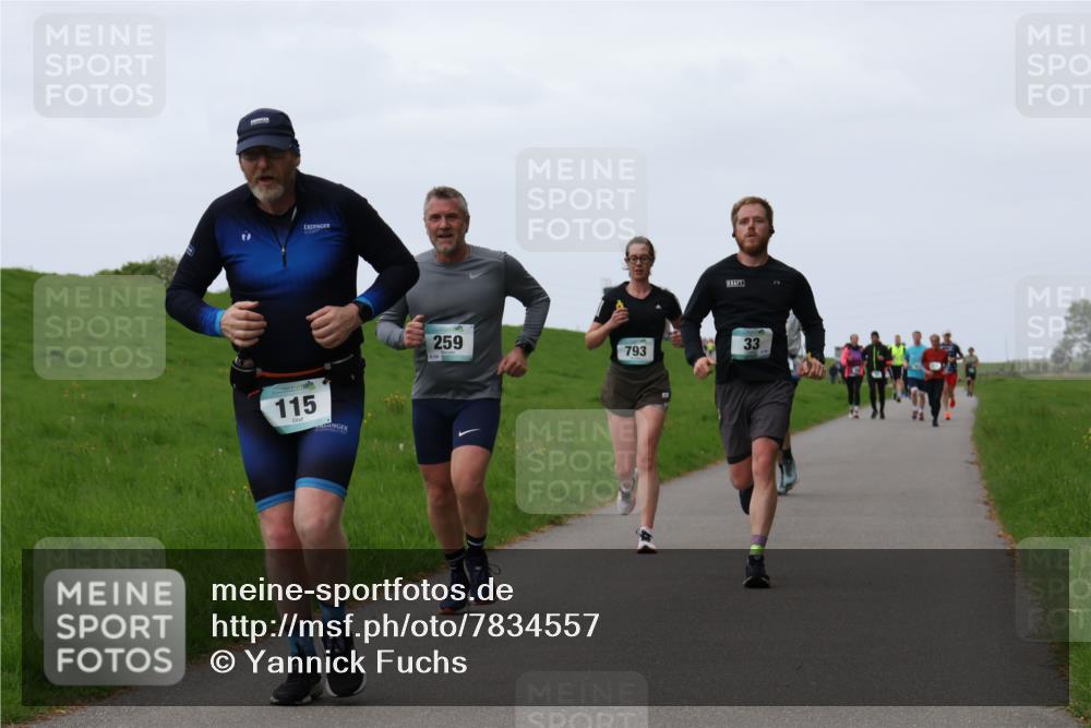 04.05.2025 - 8. Wedeler Halbmarathon Yannick Fuchs http://msf.ph/oto/7834557 04.05.2025 11:22:43 Laufen 115, 259, 33, 793 meine-sportfotos.de