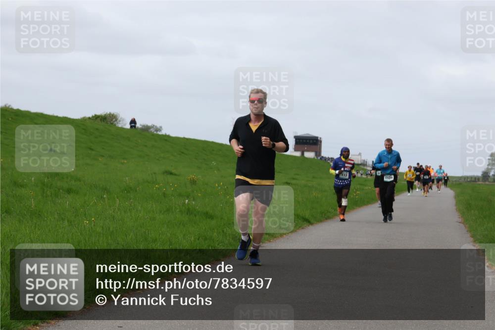 04.05.2025 - 8. Wedeler Halbmarathon Yannick Fuchs http://msf.ph/oto/7834597 04.05.2025 11:43:33 Laufen 1129 meine-sportfotos.de