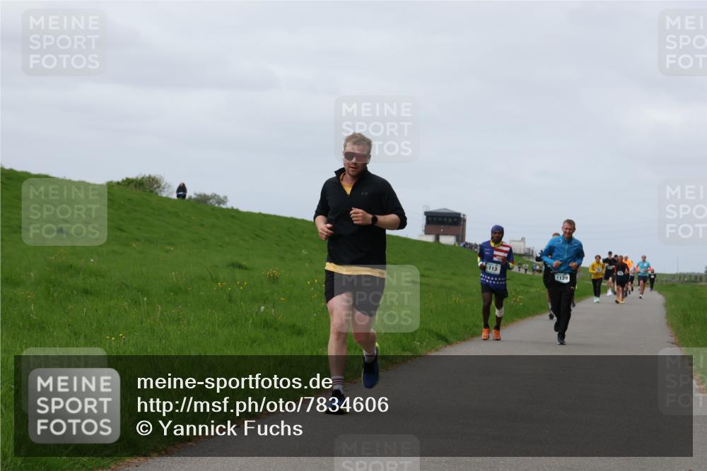 04.05.2025 - 8. Wedeler Halbmarathon Yannick Fuchs http://msf.ph/oto/7834606 04.05.2025 11:43:34 Laufen 113, 129 meine-sportfotos.de