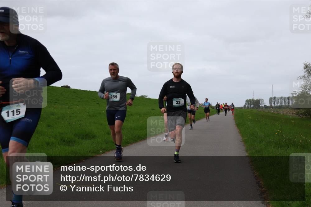 04.05.2025 - 8. Wedeler Halbmarathon Yannick Fuchs http://msf.ph/oto/7834629 04.05.2025 11:22:45 Laufen 115, 259, 33 meine-sportfotos.de