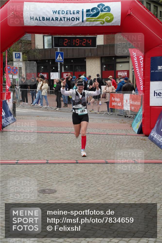 04.05.2025 - 8. Wedeler Halbmarathon Felixshl http://msf.ph/oto/7834659 04.05.2025 12:19:22 Ziel 181 meine-sportfotos.de