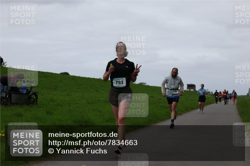 04.05.2025 - 8. Wedeler Halbmarathon Yannick Fuchs http://msf.ph/oto/7834663 04.05.2025 11:22:47 Laufen 793, 1128 meine-sportfotos.de