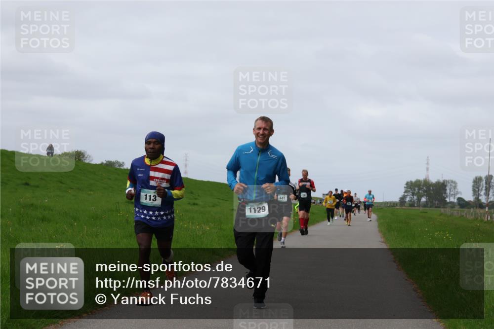 04.05.2025 - 8. Wedeler Halbmarathon Yannick Fuchs http://msf.ph/oto/7834671 04.05.2025 11:43:40 Laufen 113, 1129, 441 meine-sportfotos.de