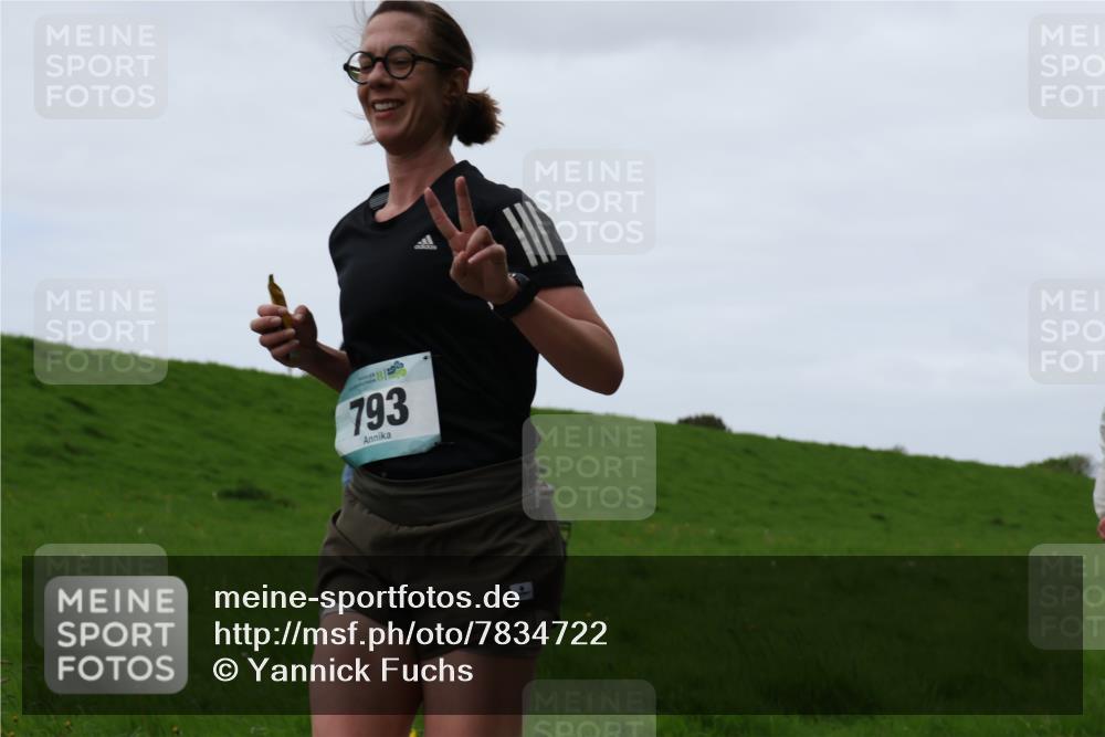 04.05.2025 - 8. Wedeler Halbmarathon Yannick Fuchs http://msf.ph/oto/7834722 04.05.2025 11:22:48 Laufen 793 meine-sportfotos.de