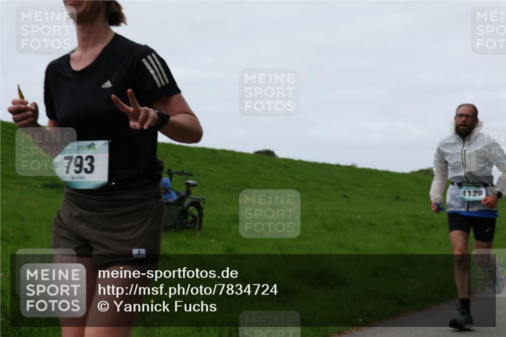 04.05.2025 - 8. Wedeler Halbmarathon Yannick Fuchs http://msf.ph/oto/7834724 04.05.2025 11:22:48 Laufen 793, 1128 meine-sportfotos.de