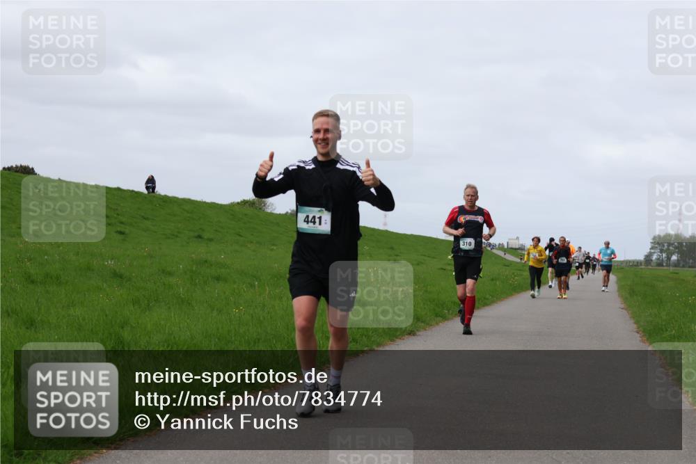 04.05.2025 - 8. Wedeler Halbmarathon Yannick Fuchs http://msf.ph/oto/7834774 04.05.2025 11:43:46 Laufen 441, 310 meine-sportfotos.de