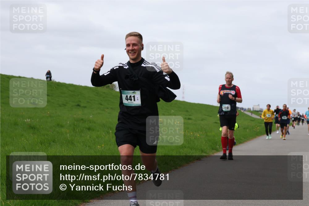04.05.2025 - 8. Wedeler Halbmarathon Yannick Fuchs http://msf.ph/oto/7834781 04.05.2025 11:43:46 Laufen 441, 310 meine-sportfotos.de