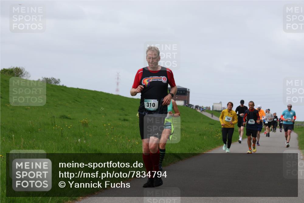 04.05.2025 - 8. Wedeler Halbmarathon Yannick Fuchs http://msf.ph/oto/7834794 04.05.2025 11:43:47 Laufen 861, 310, 766, 765 meine-sportfotos.de