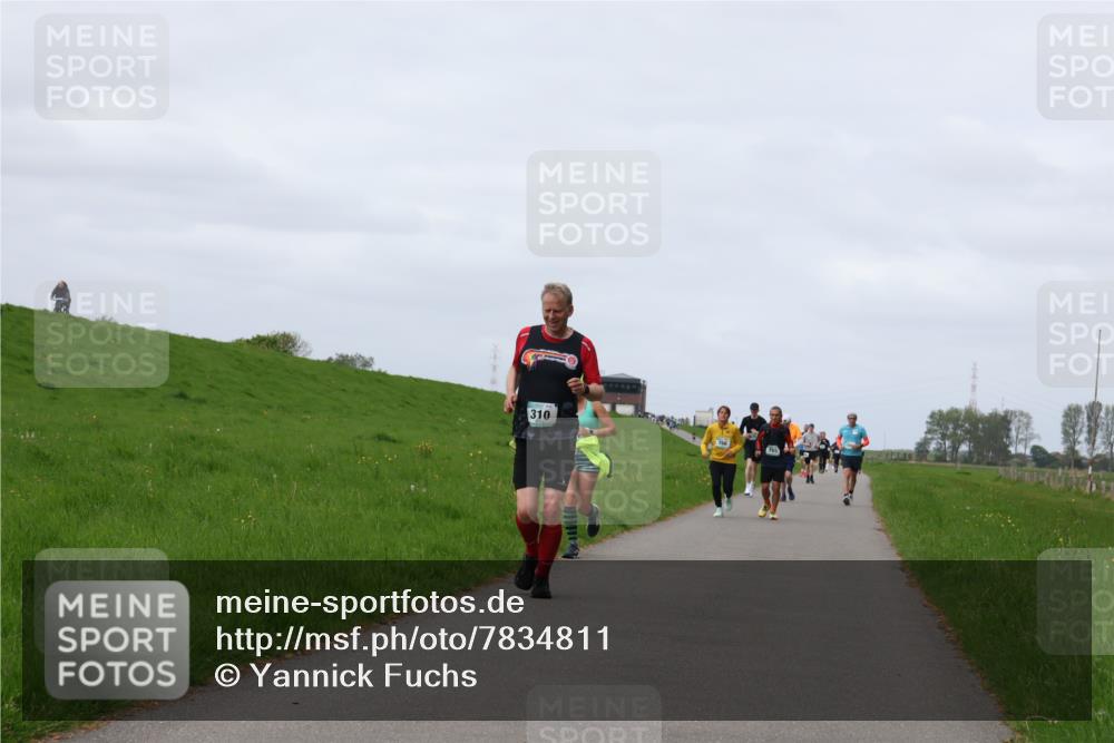 04.05.2025 - 8. Wedeler Halbmarathon Yannick Fuchs http://msf.ph/oto/7834811 04.05.2025 11:43:48 Laufen 310 meine-sportfotos.de