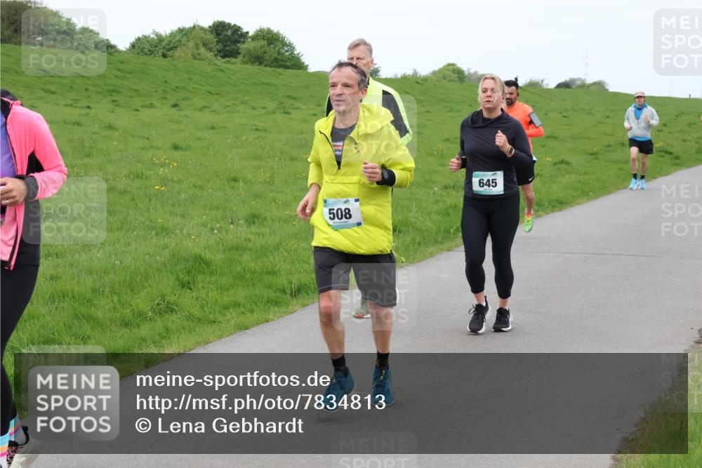 04.05.2025 - 8. Wedeler Halbmarathon Lena Gebhardt http://msf.ph/oto/7834813 04.05.2025 11:25:25 Laufen 508, 645 meine-sportfotos.de