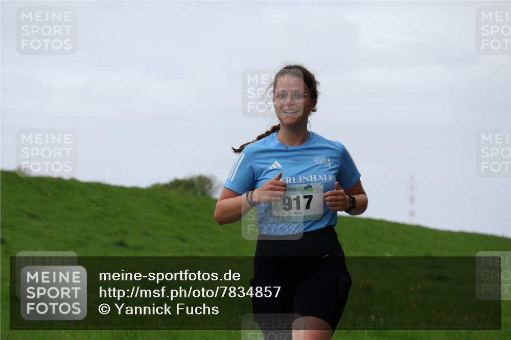 04.05.2025 - 8. Wedeler Halbmarathon Yannick Fuchs http://msf.ph/oto/7834857 04.05.2025 11:22:52 Laufen 917 meine-sportfotos.de