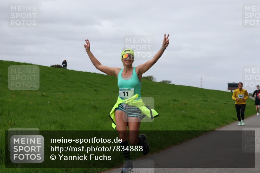 04.05.2025 - 8. Wedeler Halbmarathon Yannick Fuchs http://msf.ph/oto/7834888 04.05.2025 11:43:52 Laufen 11, 766 meine-sportfotos.de