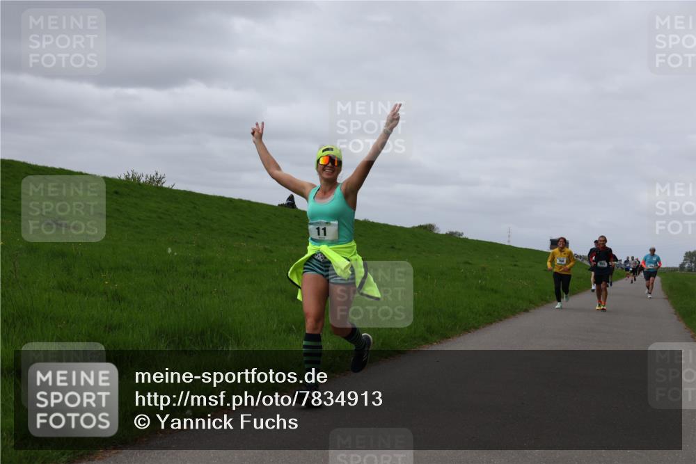 04.05.2025 - 8. Wedeler Halbmarathon Yannick Fuchs http://msf.ph/oto/7834913 04.05.2025 11:43:53 Laufen  meine-sportfotos.de