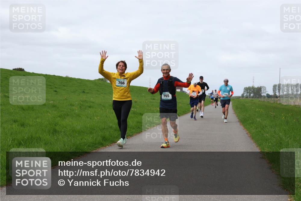 04.05.2025 - 8. Wedeler Halbmarathon Yannick Fuchs http://msf.ph/oto/7834942 04.05.2025 11:43:56 Laufen 766, 765, 1056 meine-sportfotos.de