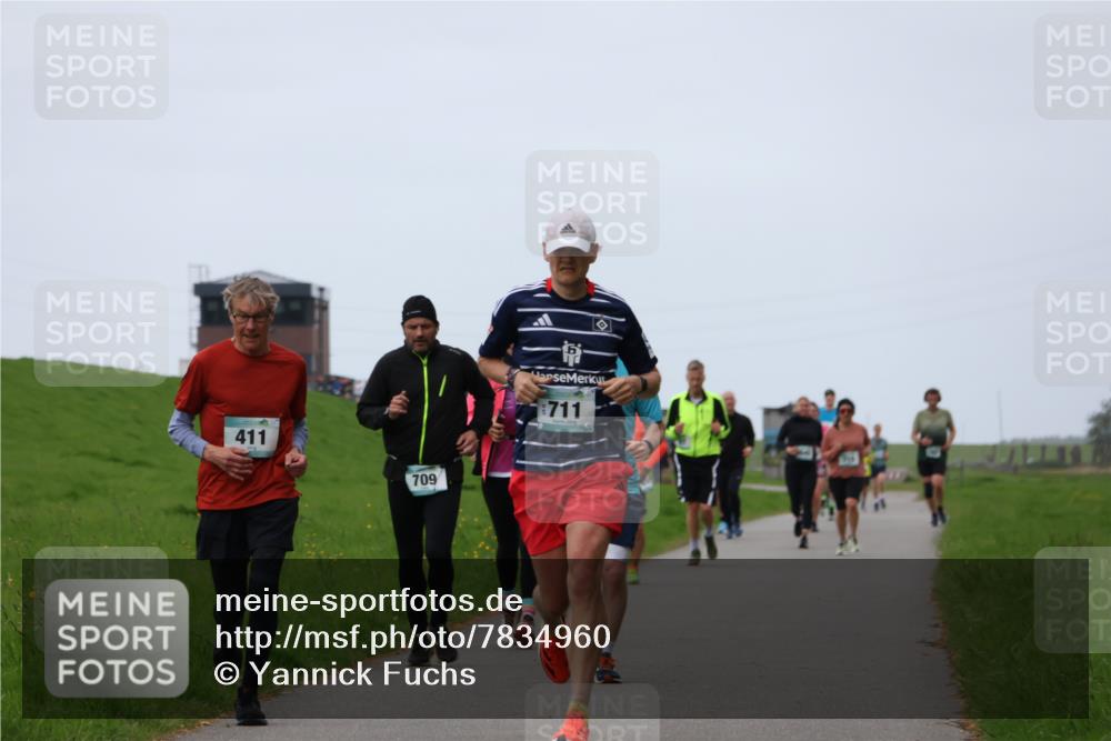 04.05.2025 - 8. Wedeler Halbmarathon Yannick Fuchs http://msf.ph/oto/7834960 04.05.2025 11:22:56 Laufen 411, 709, 711 meine-sportfotos.de