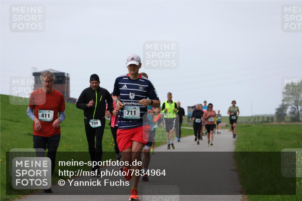 04.05.2025 - 8. Wedeler Halbmarathon Yannick Fuchs http://msf.ph/oto/7834964 04.05.2025 11:22:56 Laufen 411, 709, 8711 meine-sportfotos.de