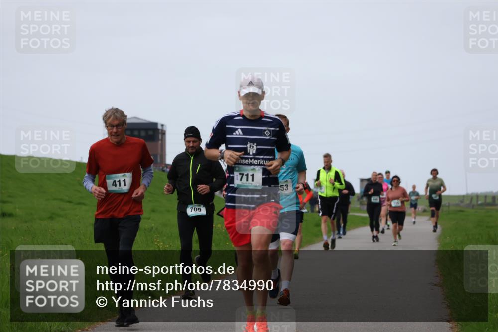 04.05.2025 - 8. Wedeler Halbmarathon Yannick Fuchs http://msf.ph/oto/7834990 04.05.2025 11:22:56 Laufen 411, 709, 711, 53, 21 meine-sportfotos.de