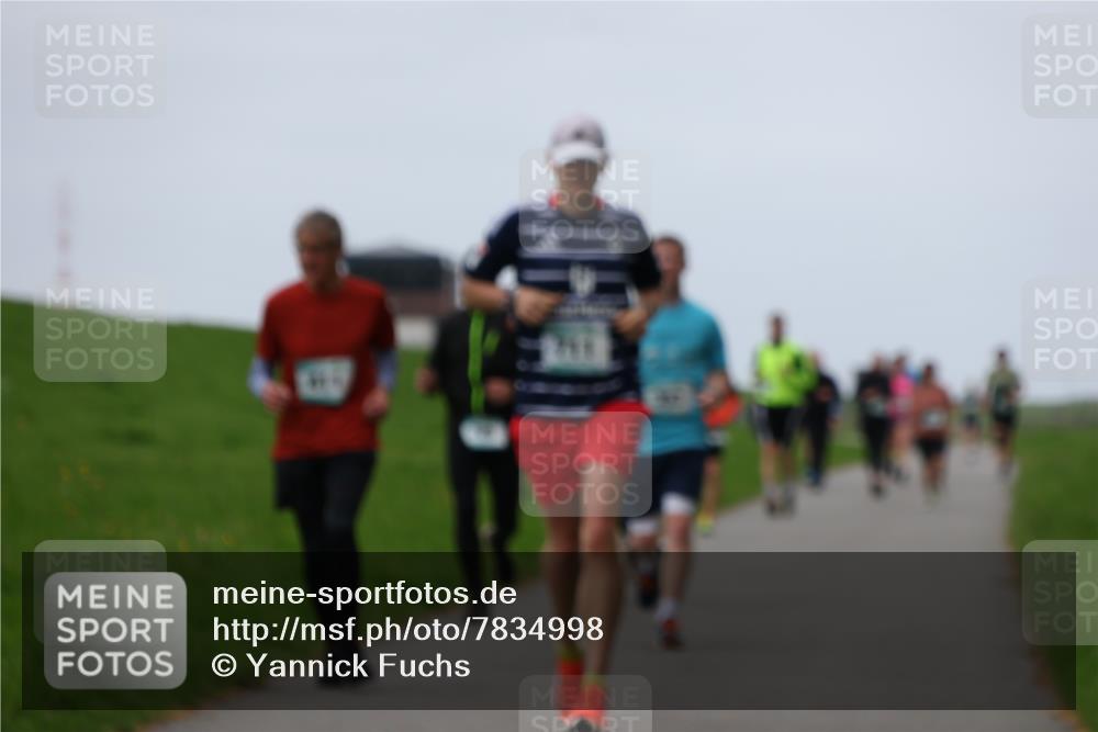 04.05.2025 - 8. Wedeler Halbmarathon Yannick Fuchs http://msf.ph/oto/7834998 04.05.2025 11:22:57 Laufen  meine-sportfotos.de