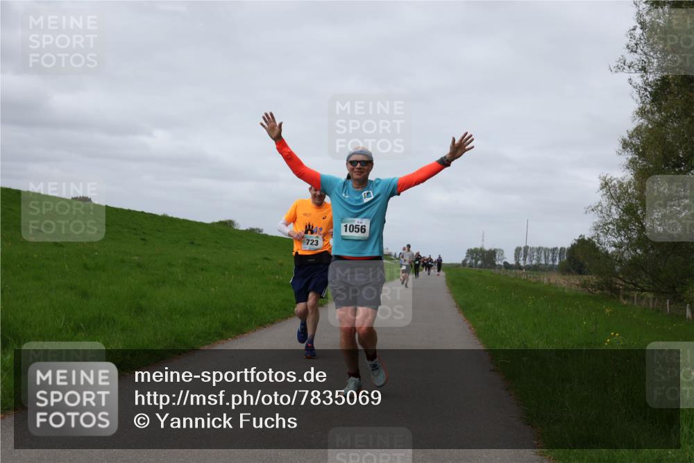 04.05.2025 - 8. Wedeler Halbmarathon Yannick Fuchs http://msf.ph/oto/7835069 04.05.2025 11:44:01 Laufen 723, 1056 meine-sportfotos.de