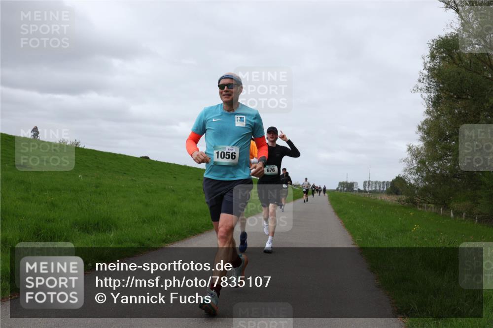 04.05.2025 - 8. Wedeler Halbmarathon Yannick Fuchs http://msf.ph/oto/7835107 04.05.2025 11:44:02 Laufen 1056, 676 meine-sportfotos.de