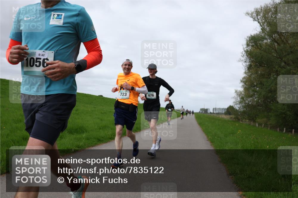04.05.2025 - 8. Wedeler Halbmarathon Yannick Fuchs http://msf.ph/oto/7835122 04.05.2025 11:44:03 Laufen 42, 1056, 723, 676 meine-sportfotos.de