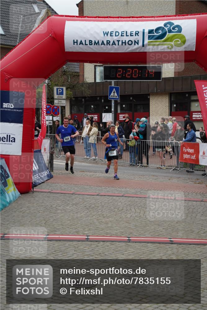 04.05.2025 - 8. Wedeler Halbmarathon Felixshl http://msf.ph/oto/7835155 04.05.2025 12:20:12 Ziel 330, 658 meine-sportfotos.de
