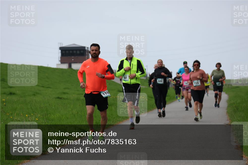 04.05.2025 - 8. Wedeler Halbmarathon Yannick Fuchs http://msf.ph/oto/7835163 04.05.2025 11:23:06 Laufen 110, 397, 645, 715 meine-sportfotos.de