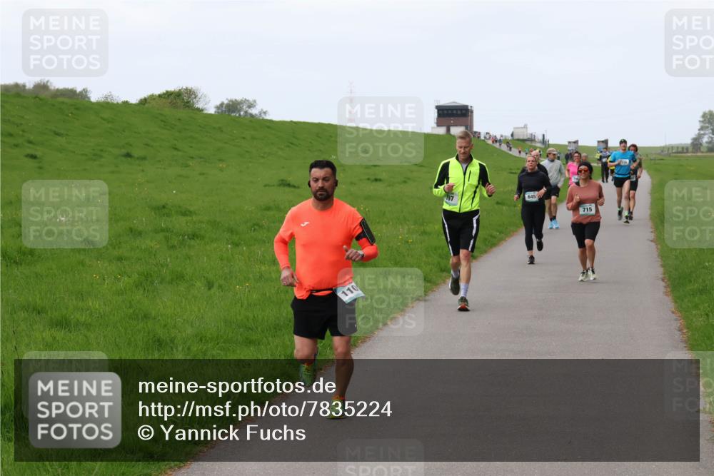 04.05.2025 - 8. Wedeler Halbmarathon Yannick Fuchs http://msf.ph/oto/7835224 04.05.2025 11:23:11 Laufen 110, 645, 715 meine-sportfotos.de