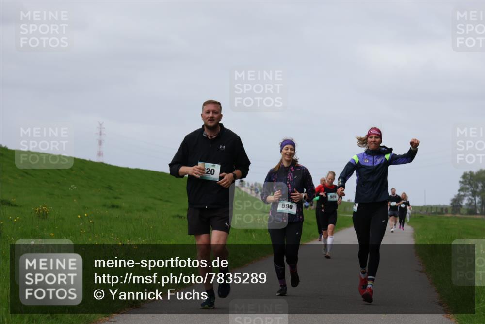 04.05.2025 - 8. Wedeler Halbmarathon Yannick Fuchs http://msf.ph/oto/7835289 04.05.2025 11:44:20 Laufen 20, 590, 985 meine-sportfotos.de
