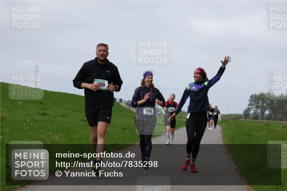 04.05.2025 - 8. Wedeler Halbmarathon Yannick Fuchs http://msf.ph/oto/7835298 04.05.2025 11:44:20 Laufen 20, 120, 590, 98 meine-sportfotos.de