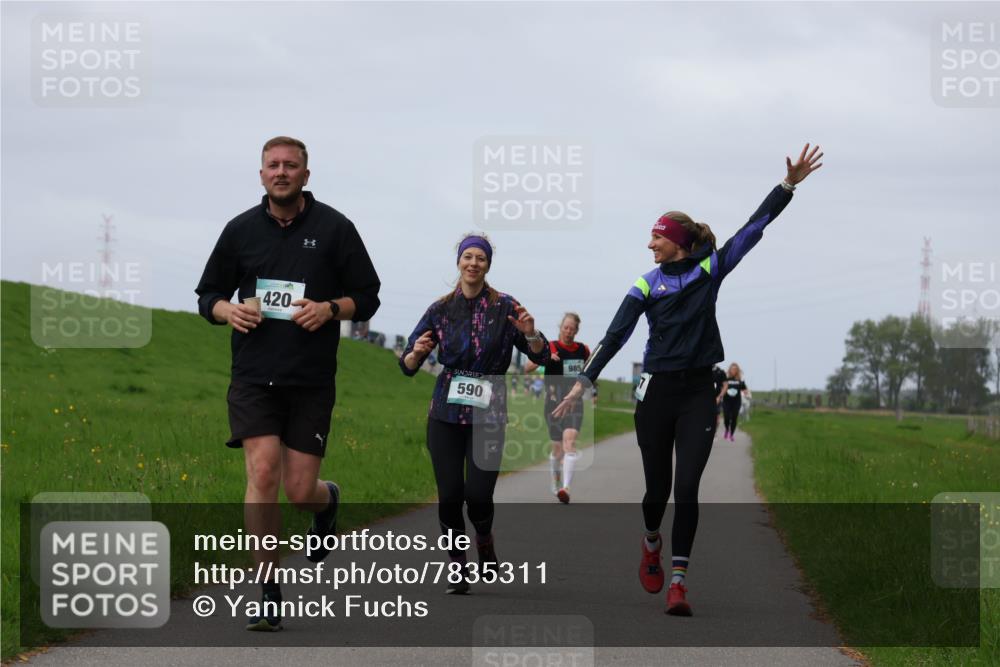 04.05.2025 - 8. Wedeler Halbmarathon Yannick Fuchs http://msf.ph/oto/7835311 04.05.2025 11:44:20 Laufen 420, 590, 985 meine-sportfotos.de