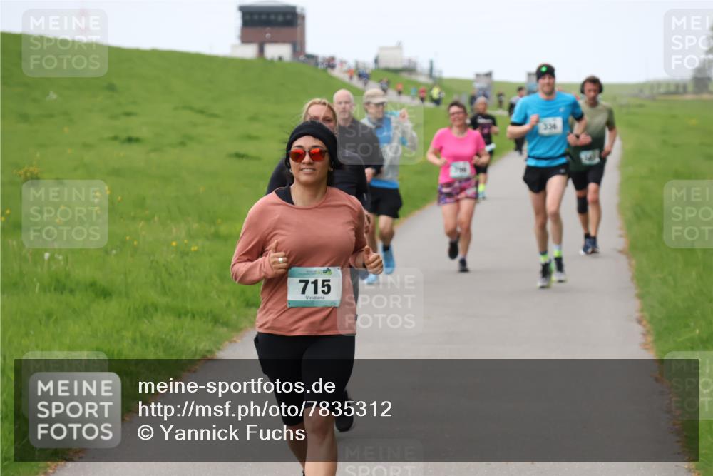 04.05.2025 - 8. Wedeler Halbmarathon Yannick Fuchs http://msf.ph/oto/7835312 04.05.2025 11:23:15 Laufen 715, 7, 540, 330 meine-sportfotos.de